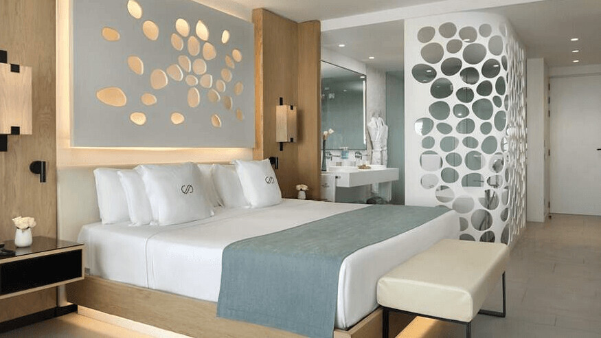 Junior Suite Front Sea View 